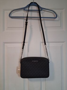 Michael Kors Black MK Signature Print Classic Adjustable Crossbody Chain Bag New